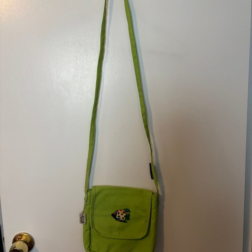 Vintage Sun 'n' Sand Green Purse Handbag w/ Wooden Fish